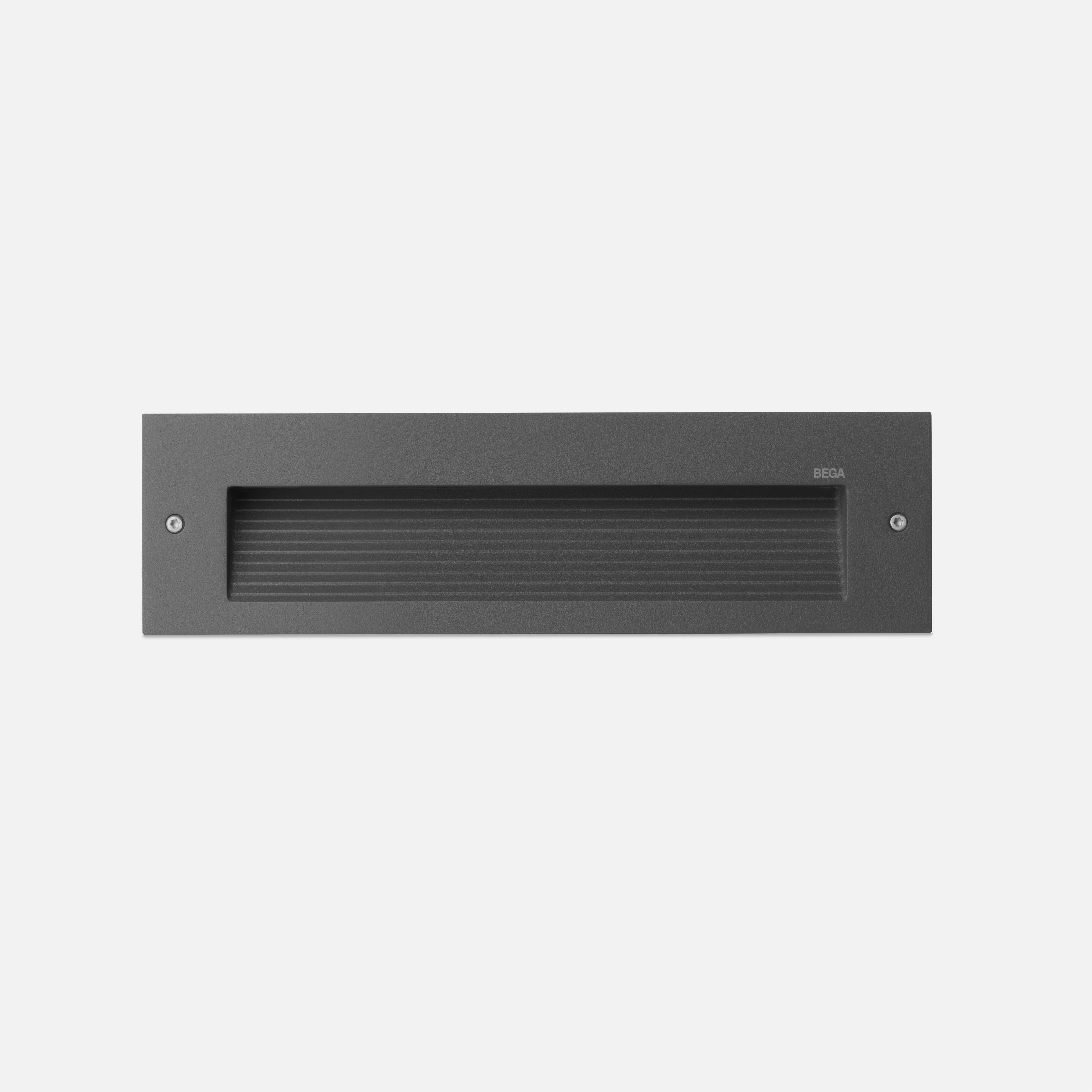 Recessed wall luminaire